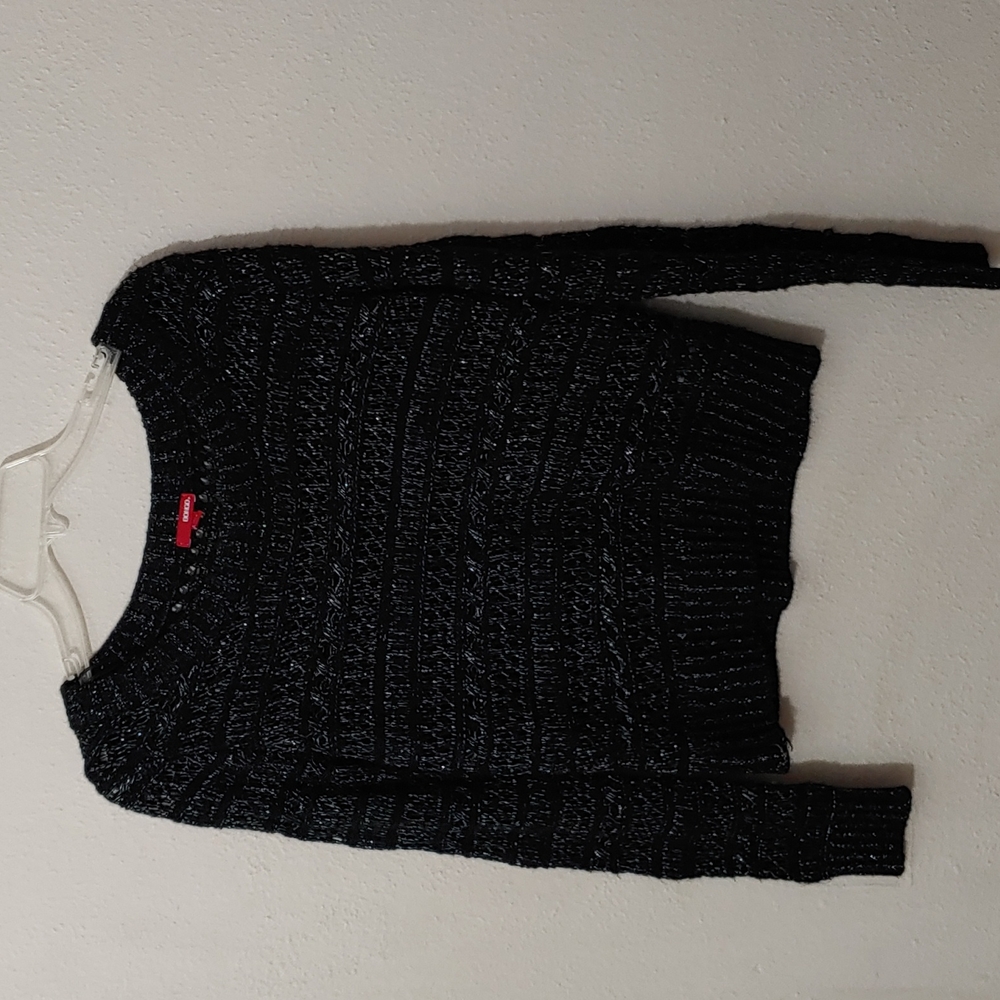 Bongo Women's Size Large Loose knit Long Sleeve Sweater